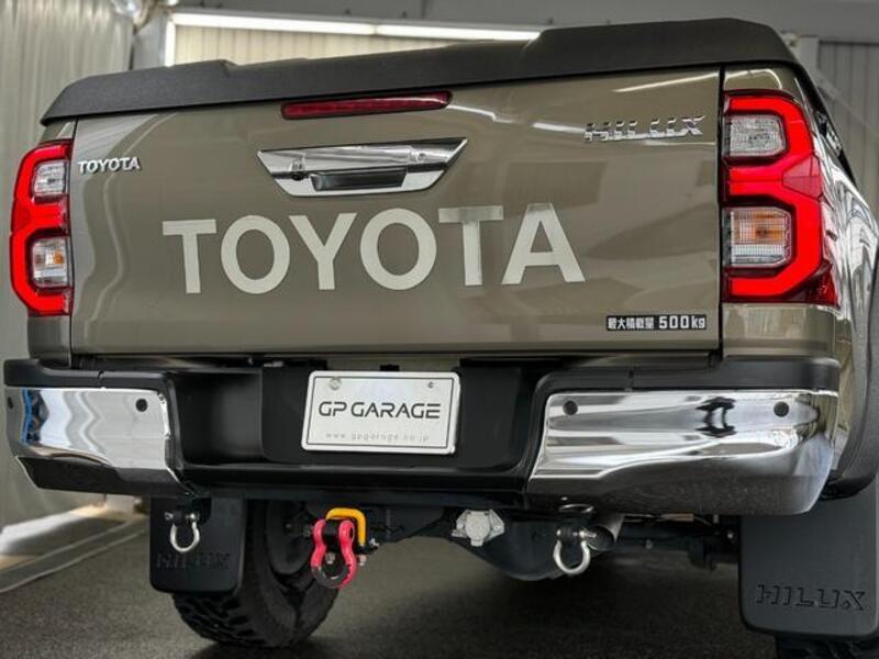 HILUX