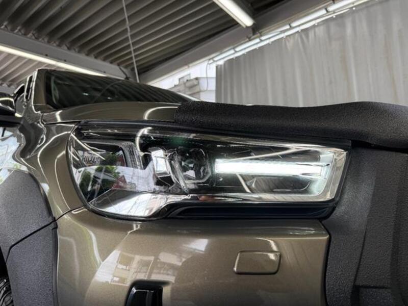 HILUX