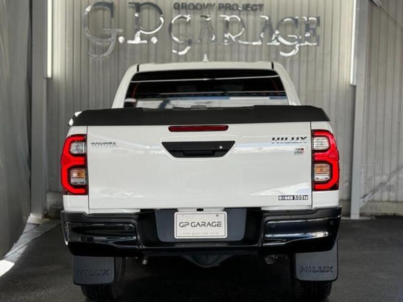 HILUX