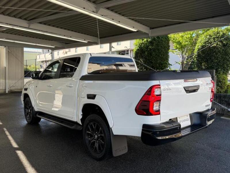 HILUX