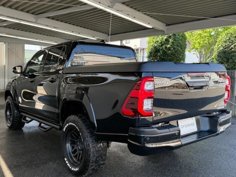 HILUX