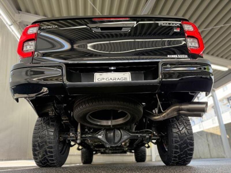 HILUX