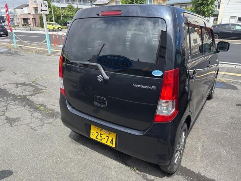 WAGON R