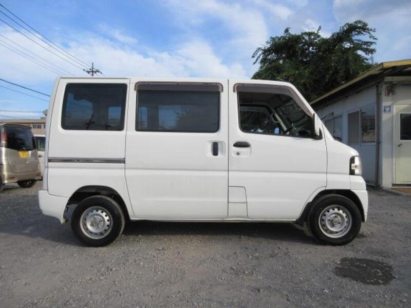 MINICAB VAN