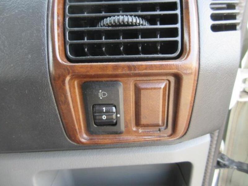 MINICAB VAN