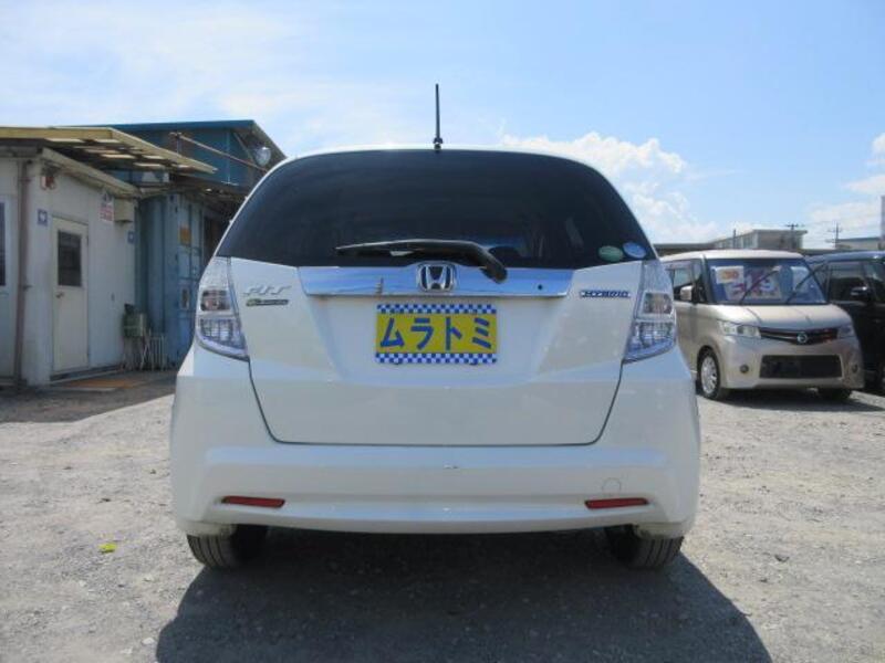 FIT HYBRID