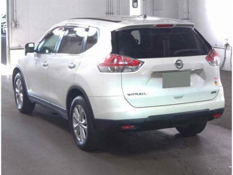 X-TRAIL