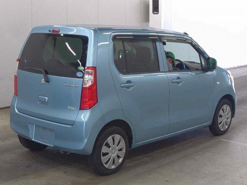 WAGON R