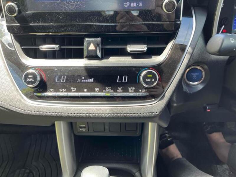 COROLLA CROSS