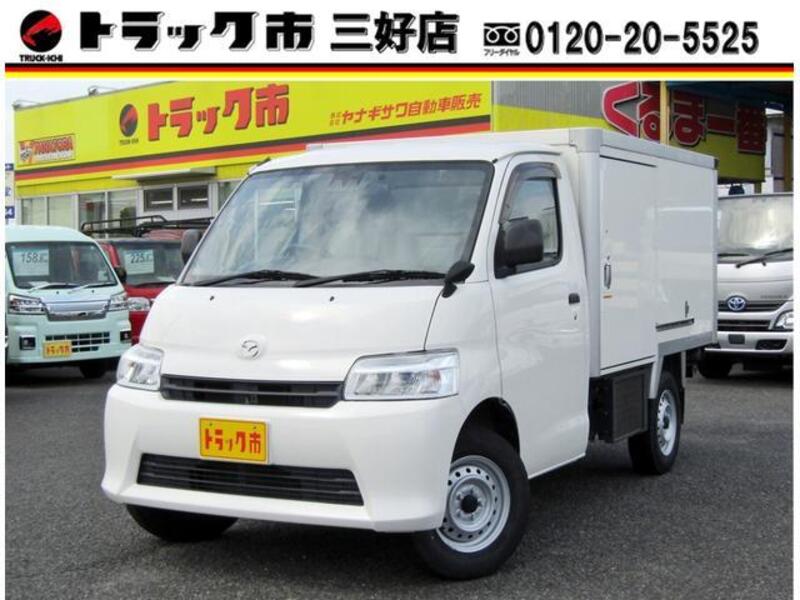 MAZDA BONGO TRUCK