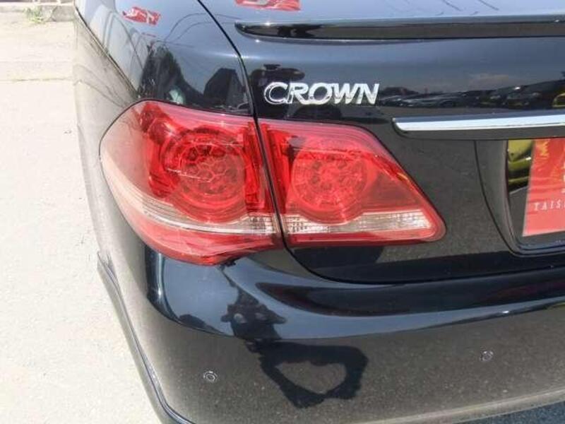 CROWN