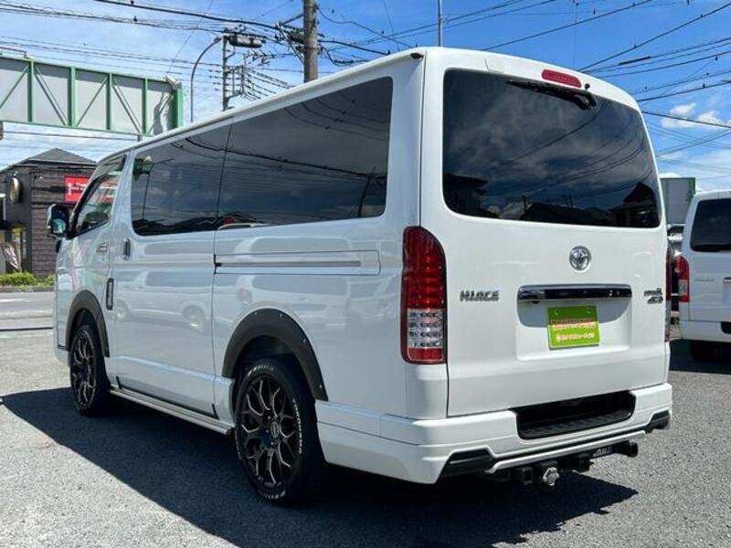 HIACE VAN