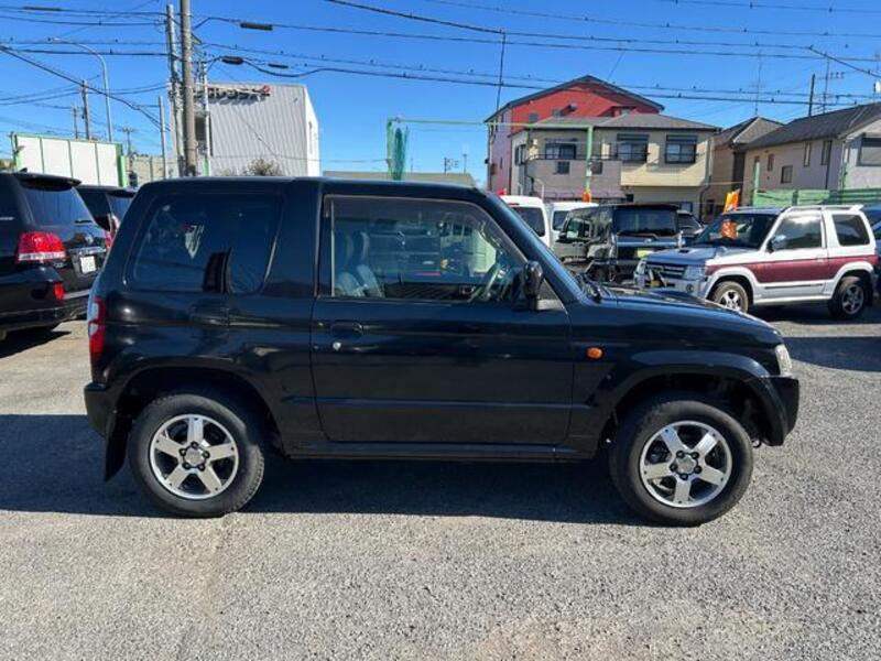 PAJERO MINI