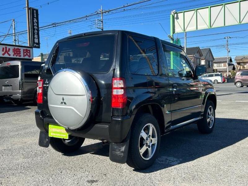 PAJERO MINI