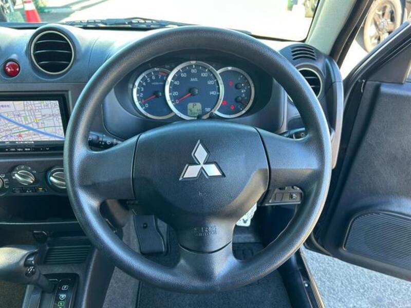 PAJERO MINI
