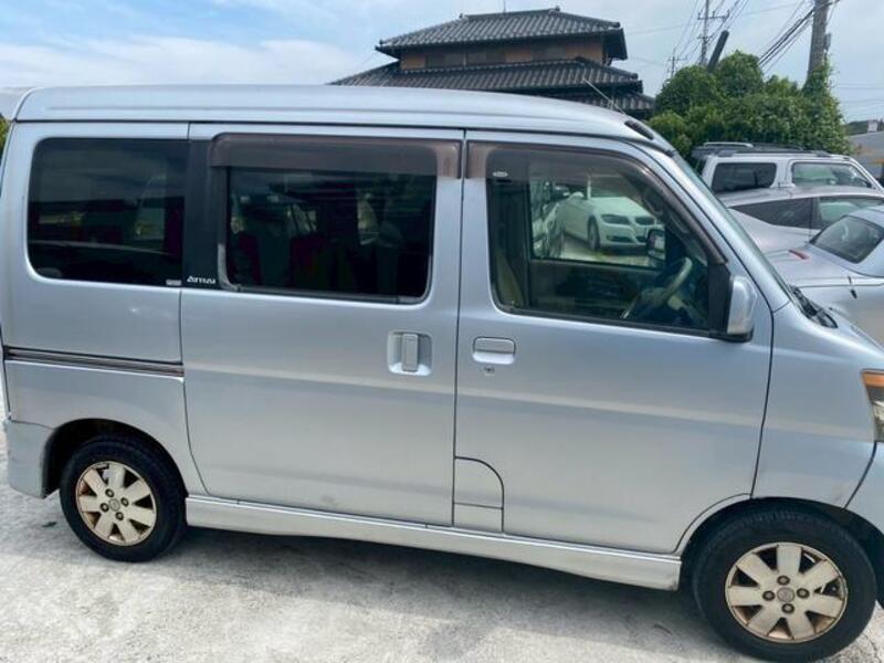 ATRAI WAGON