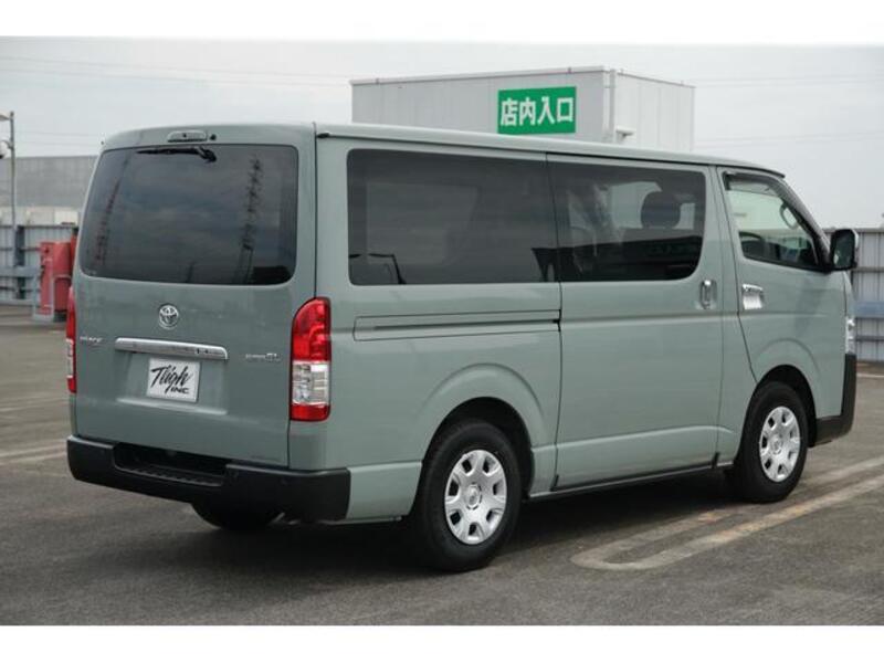 HIACE VAN