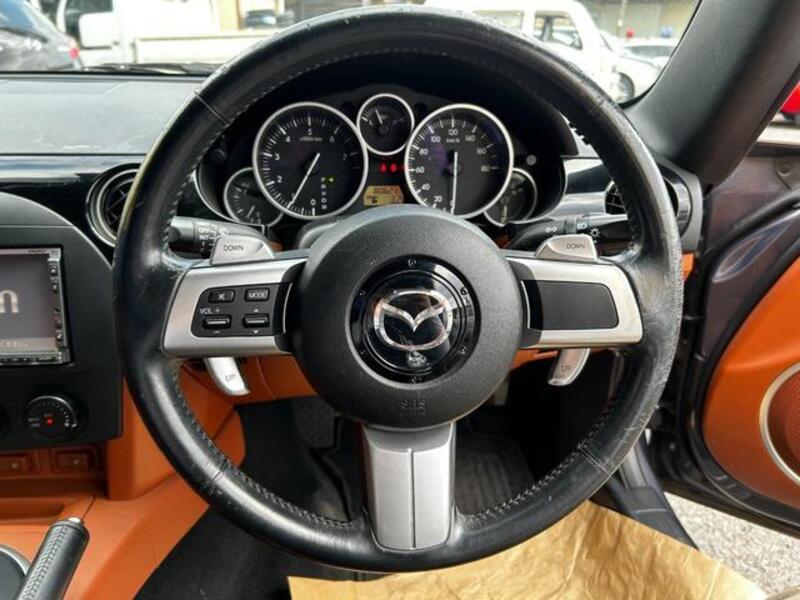 ROADSTER