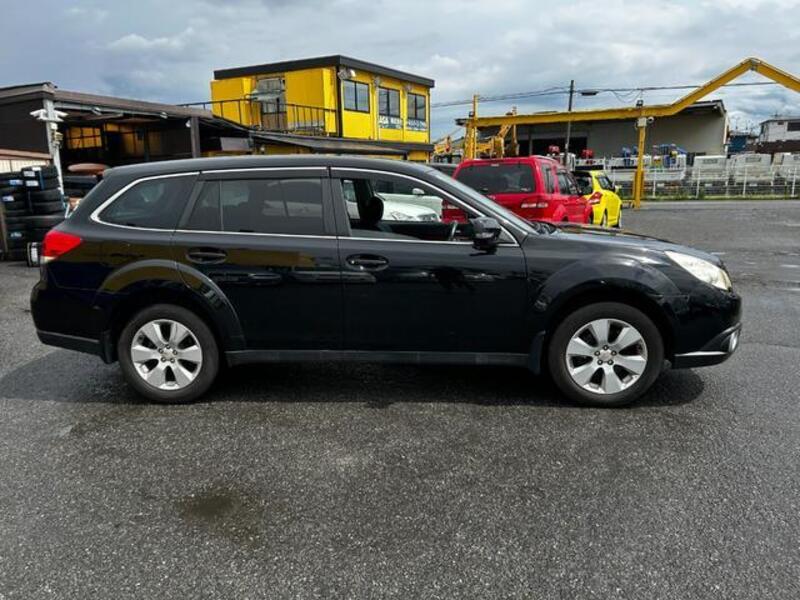 LEGACY OUTBACK
