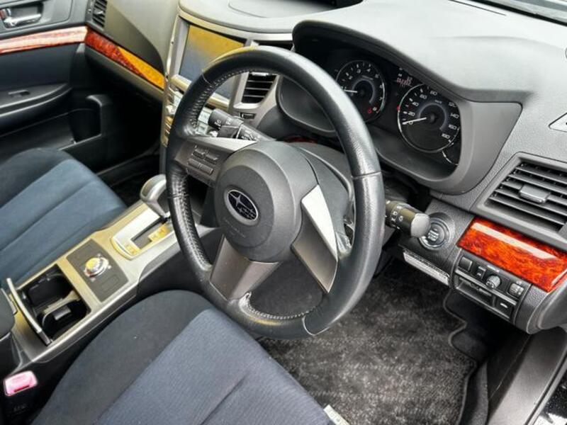 LEGACY OUTBACK