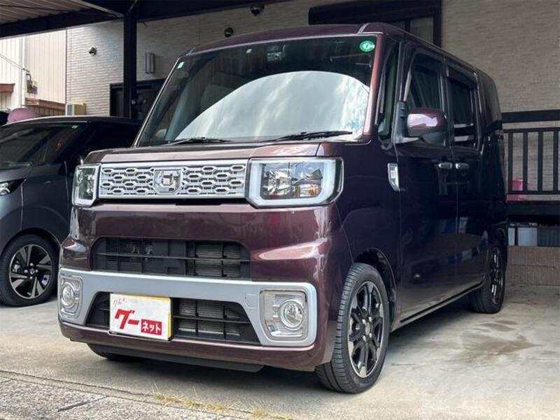 DAIHATSU WAKE