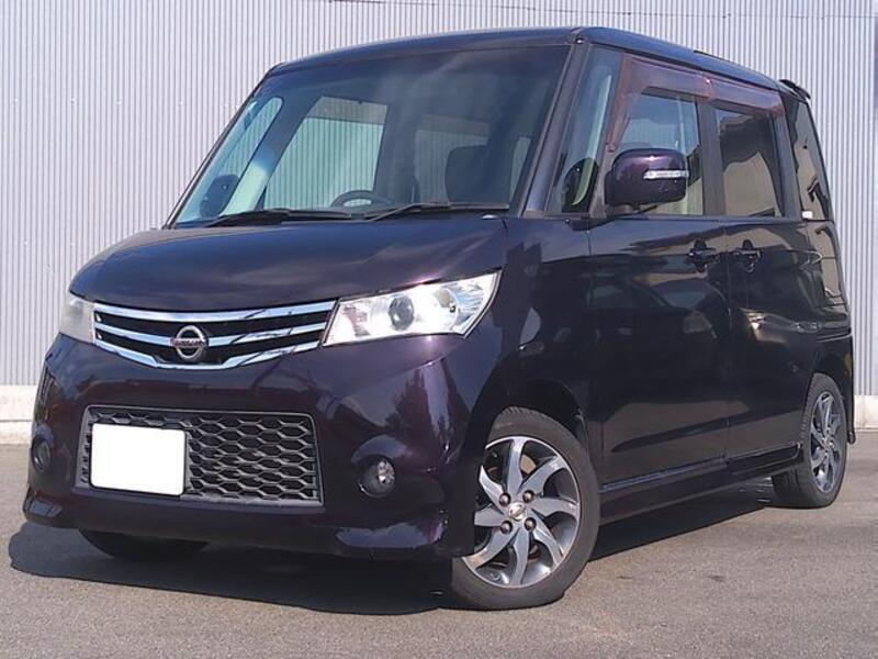 NISSAN ROOX