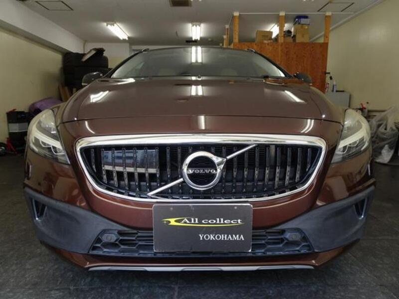 V40