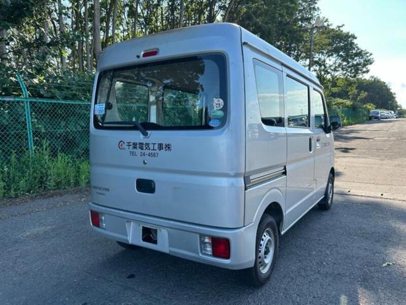 MINICAB VAN