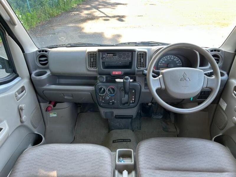MINICAB VAN