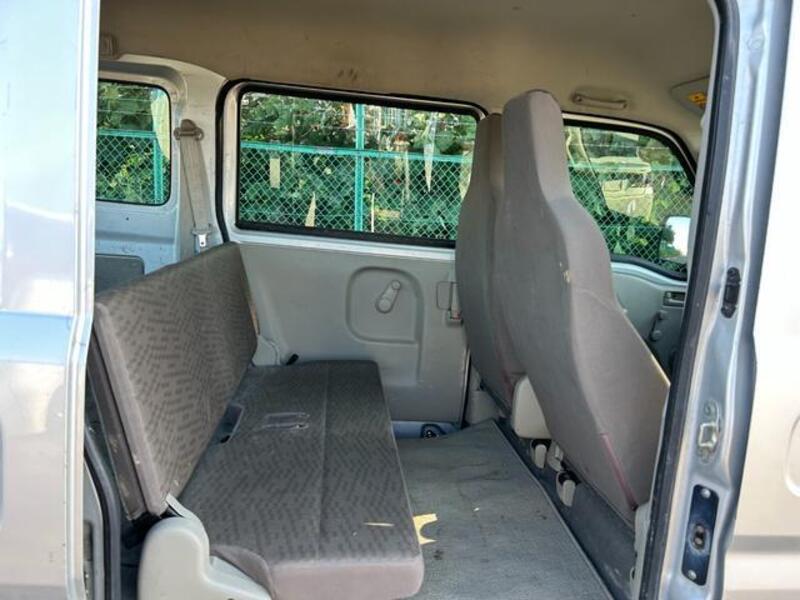 MINICAB VAN