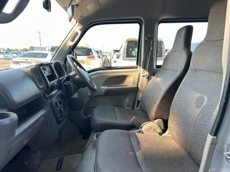 MINICAB VAN