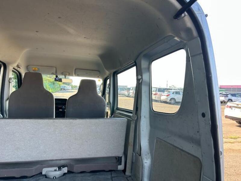 MINICAB VAN
