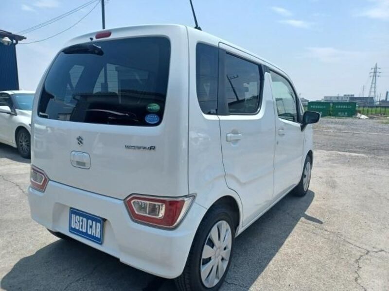 WAGON R