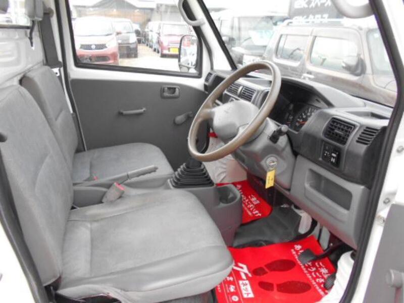 MINICAB TRUCK