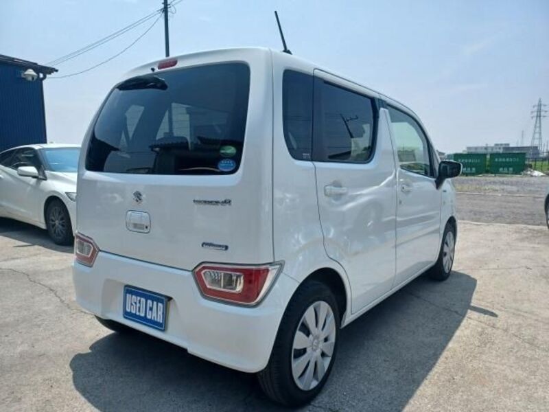 WAGON R