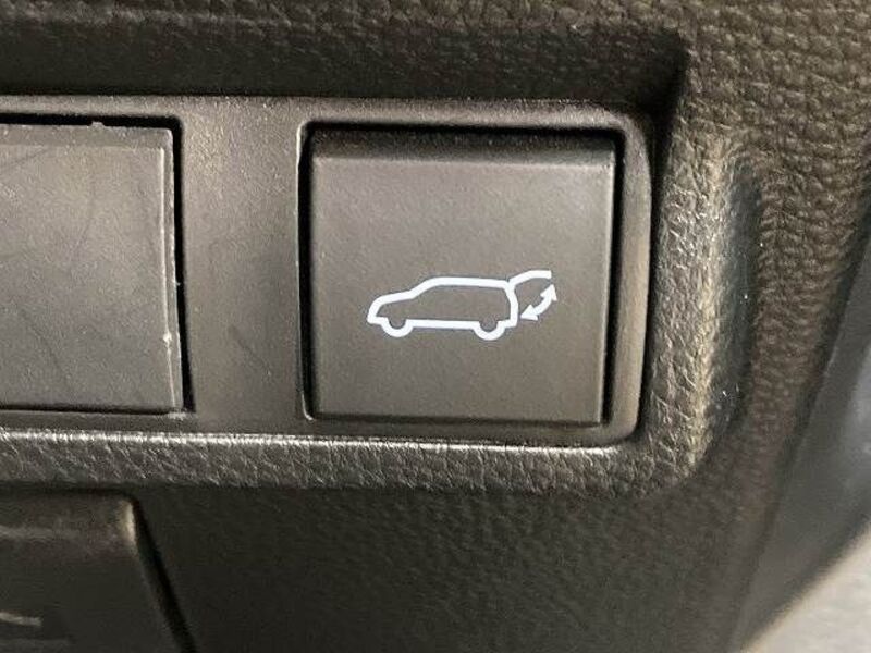 COROLLA CROSS