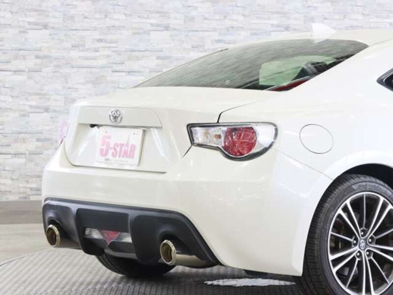 86