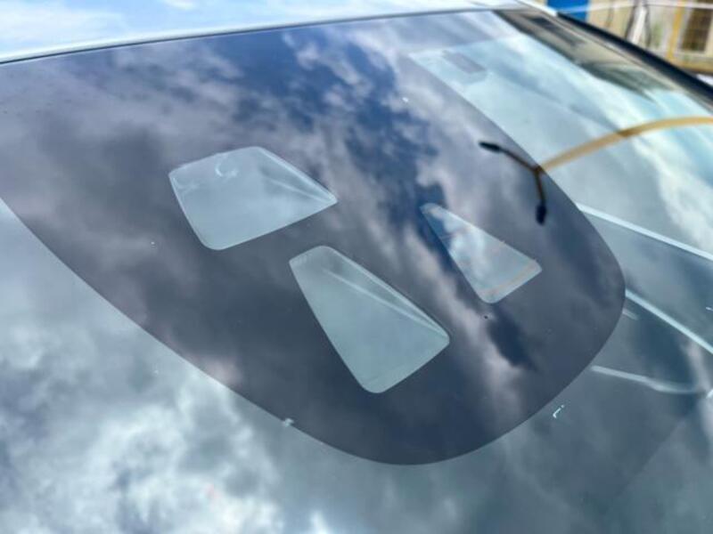 V40
