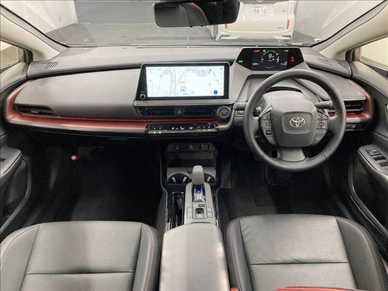 PRIUS PHV