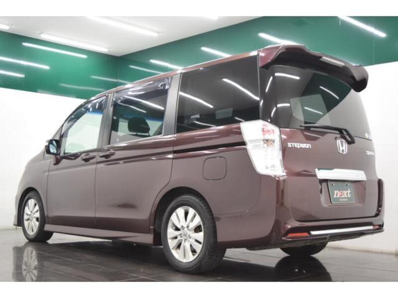 STEPWAGON SPADA