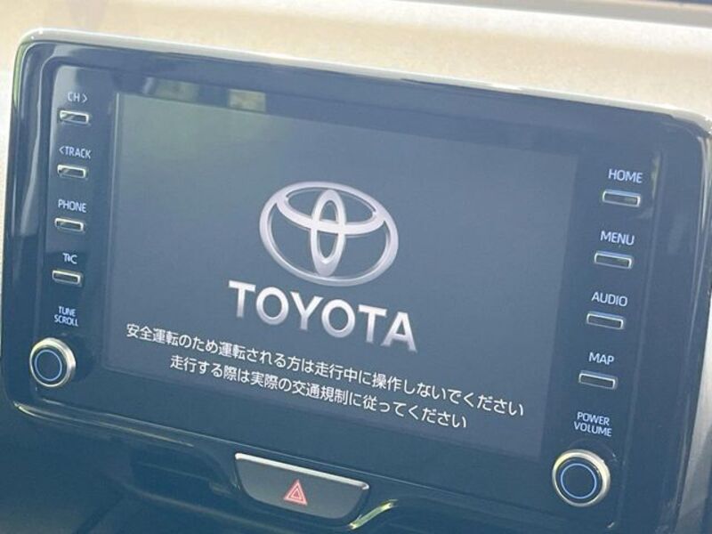YARIS CROSS