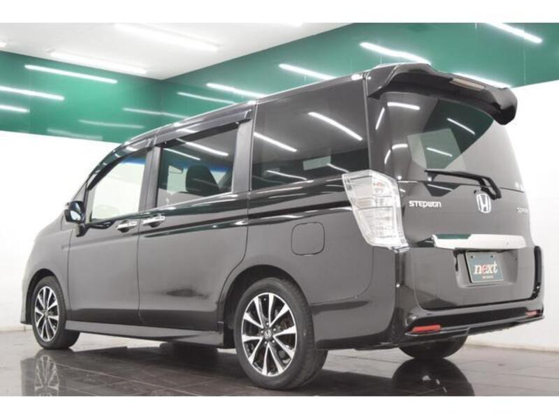 STEPWAGON SPADA