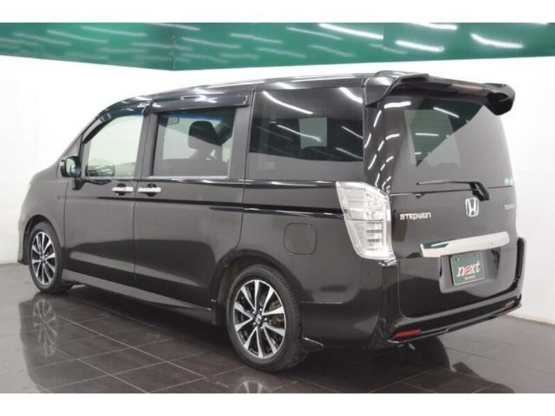 STEPWAGON SPADA