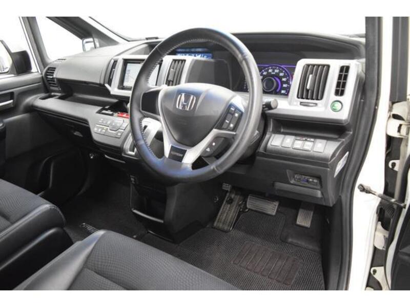 STEPWAGON SPADA