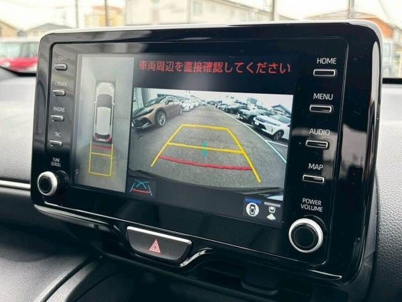 YARIS CROSS