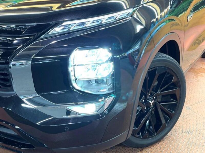 OUTLANDER PHEV