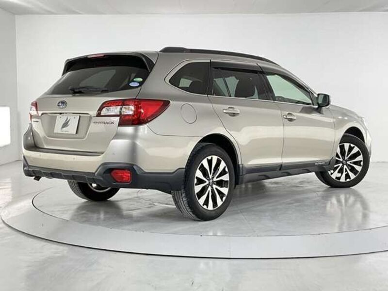 LEGACY OUTBACK