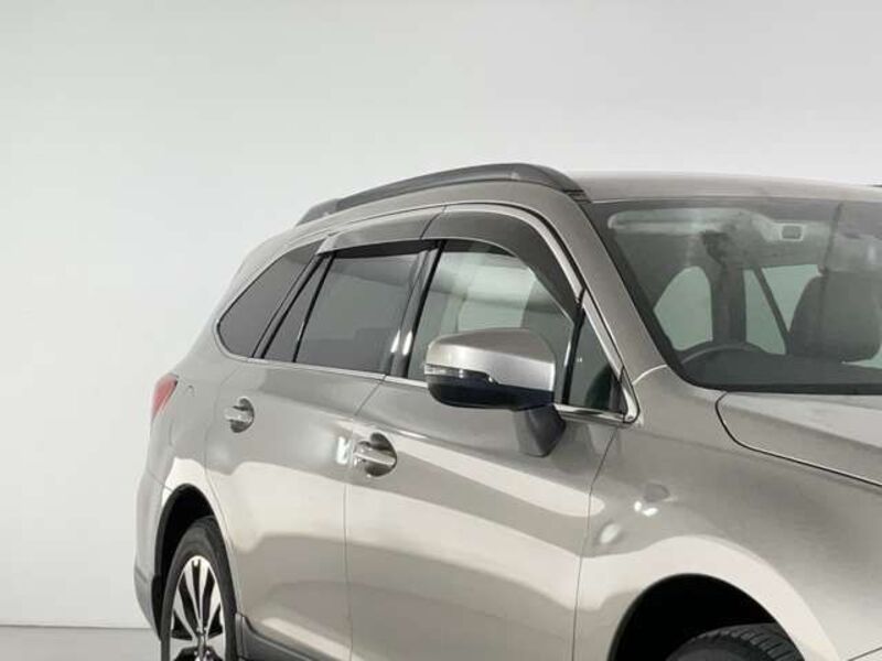 LEGACY OUTBACK