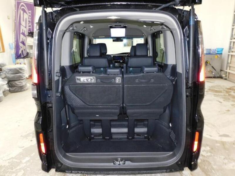 STEPWAGON SPADA