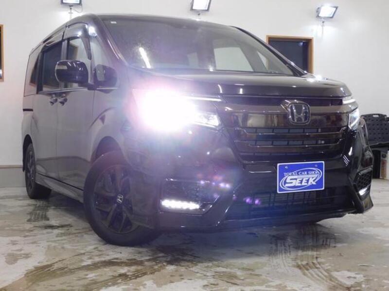 HONDA STEPWAGON SPADA